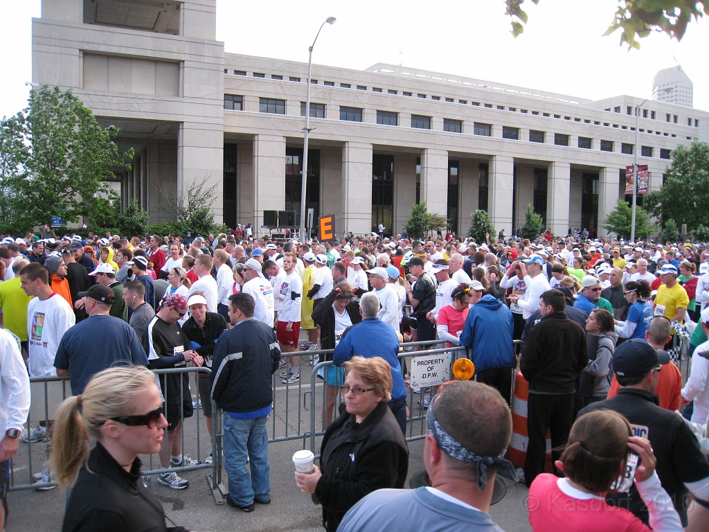 Indy Mini-Marathon 2010 195.jpg - The Indy MIni-Marathon is a half marathon which features a lap around the famed Indianapolis Motor Speedway. I ran the race held on May 8, 2010 which was a windy and cool day.